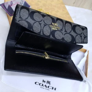 portefeuille COACH