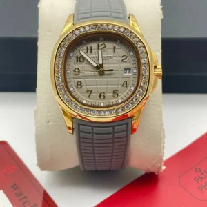 .Patek Philippe Aquanaut