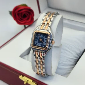 .Cartier Panthere