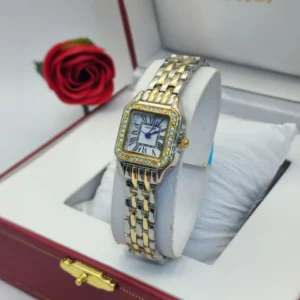 .Cartier Panthere
