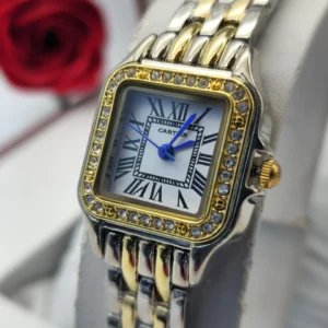 .Cartier Panthere